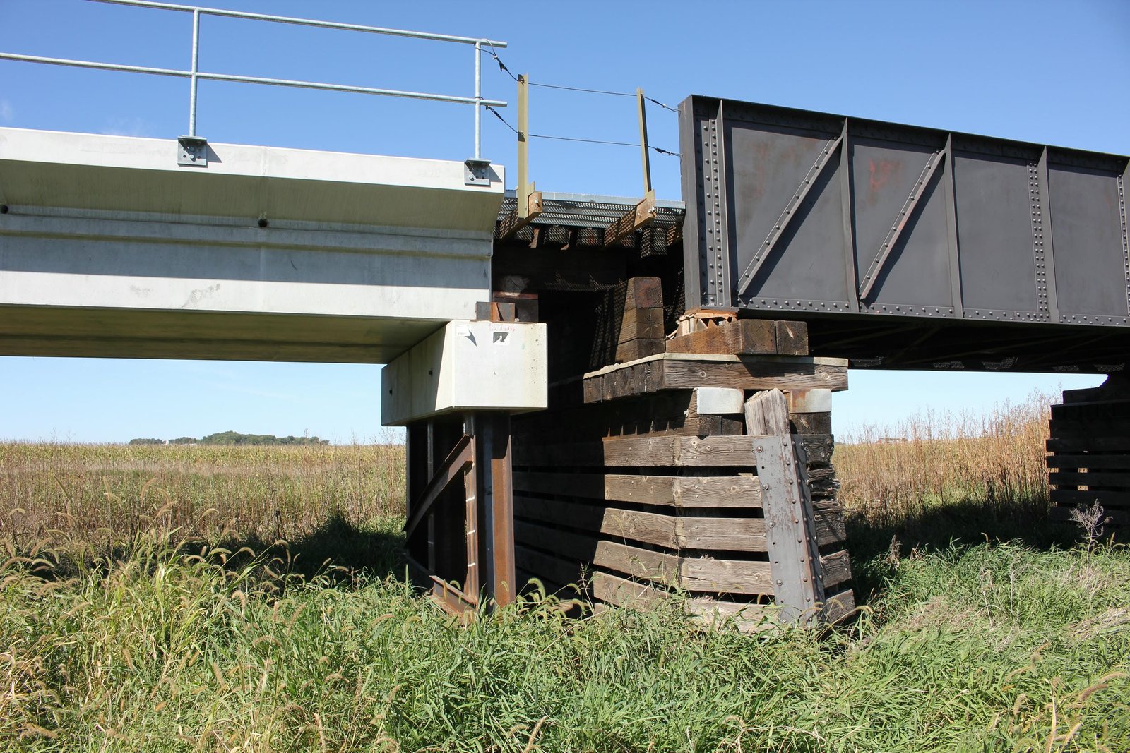 South pier, south span (pier #5)